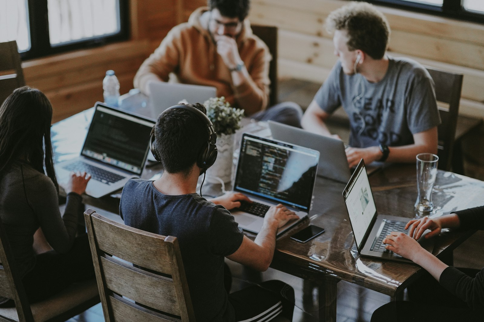 Top Benefits of Investing in AI Software Development Services
